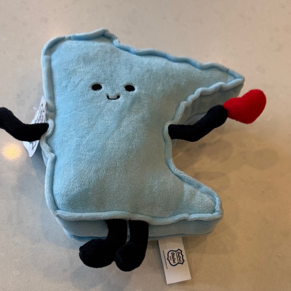 Minnesota Stuffed Animal Toy with Heart.  New with tags